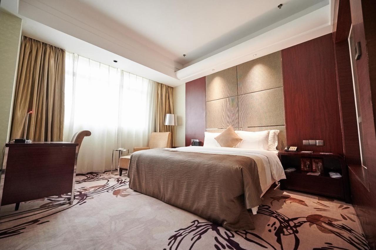 Foshan Jinlai Holiday Hotel Luaran gambar