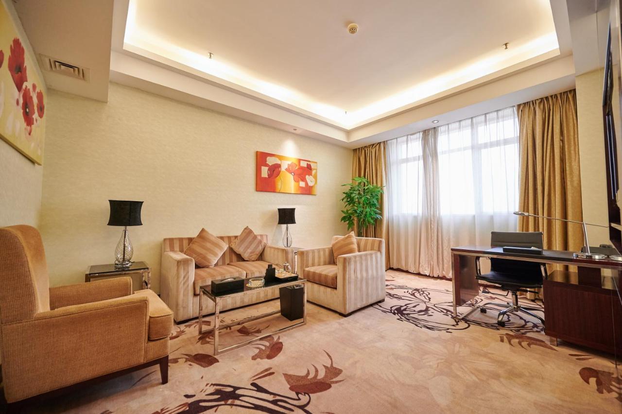 Foshan Jinlai Holiday Hotel Luaran gambar